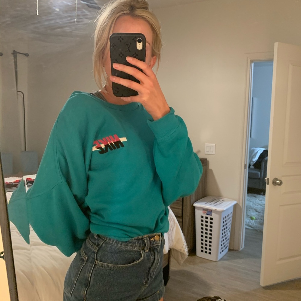 Vintage Nike Sweatshirt